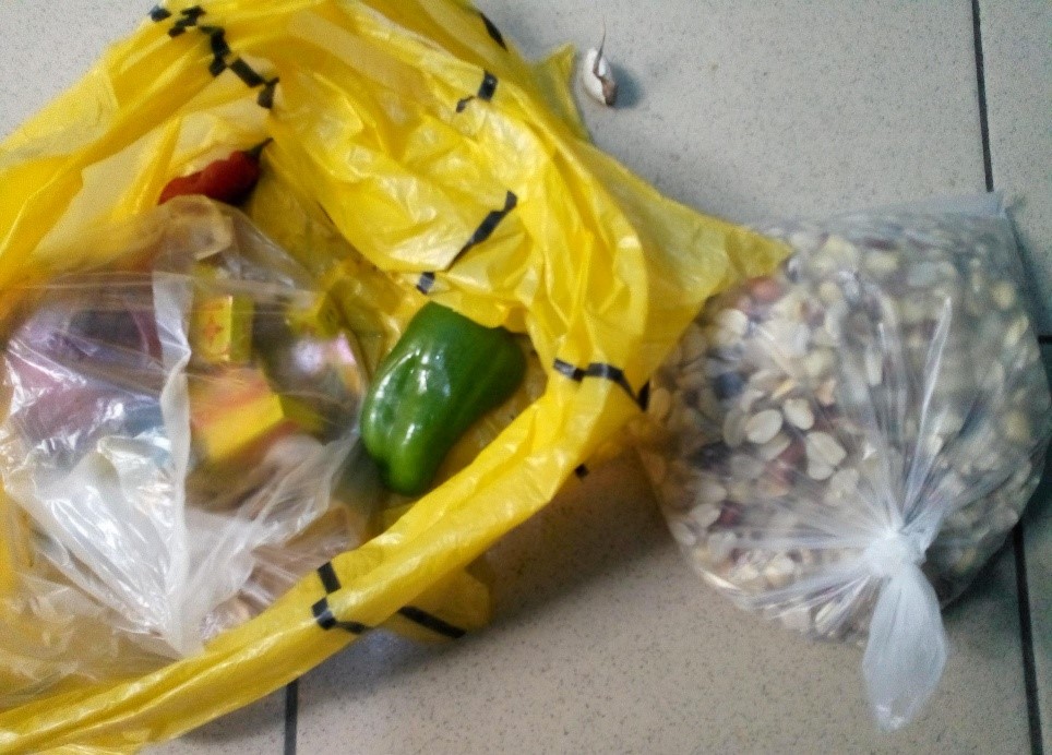 Goods wrapped in non-biodegradable plastics despite the ban